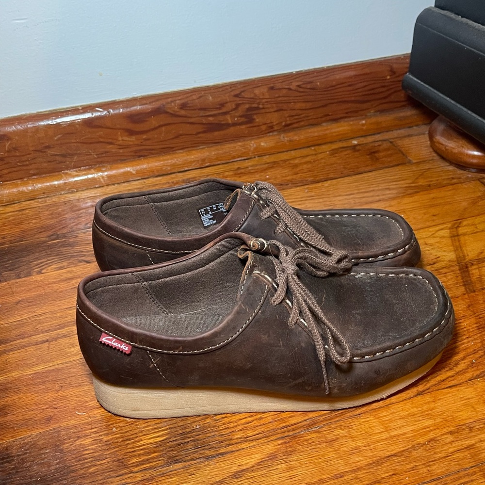 Clarks wallabee brown